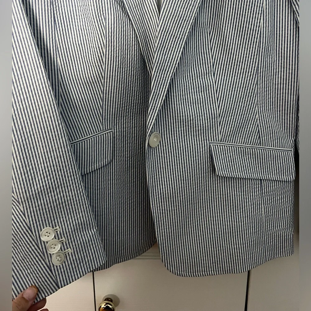 Talbots Seersucker Blazer - Picture 3 of 4